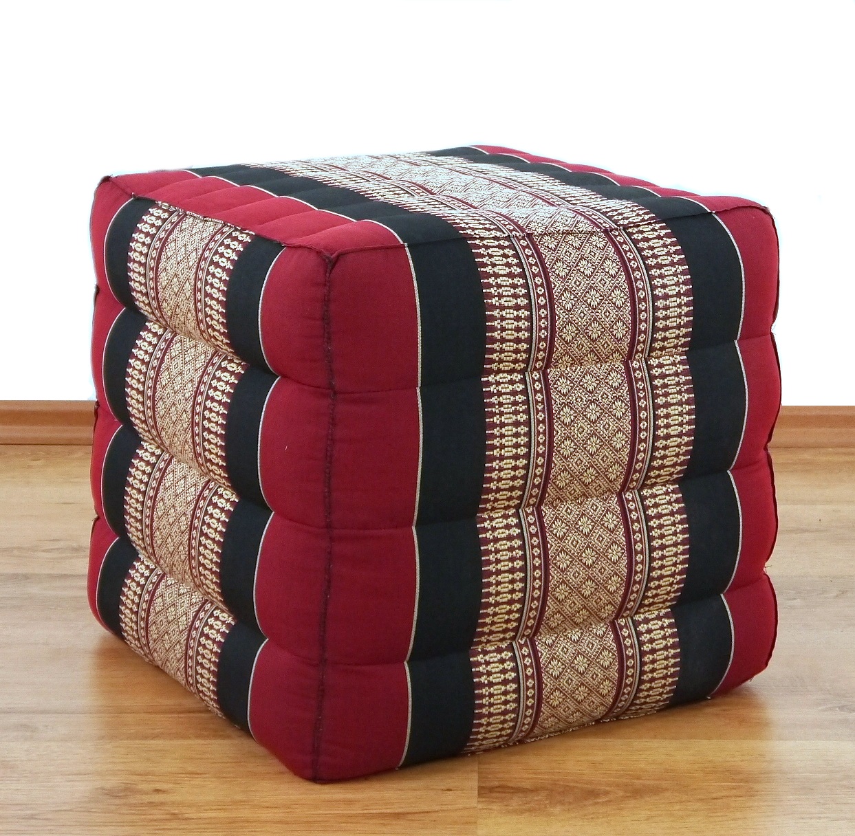 Coussin cube en kapok