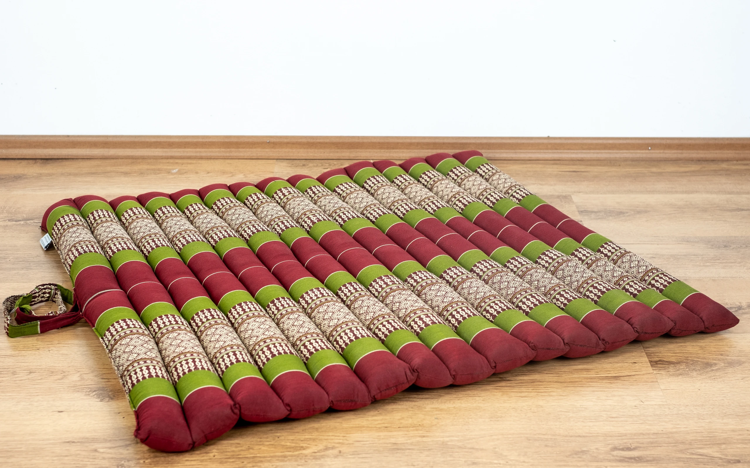 Coussin surpiqué en kapok 75 cm