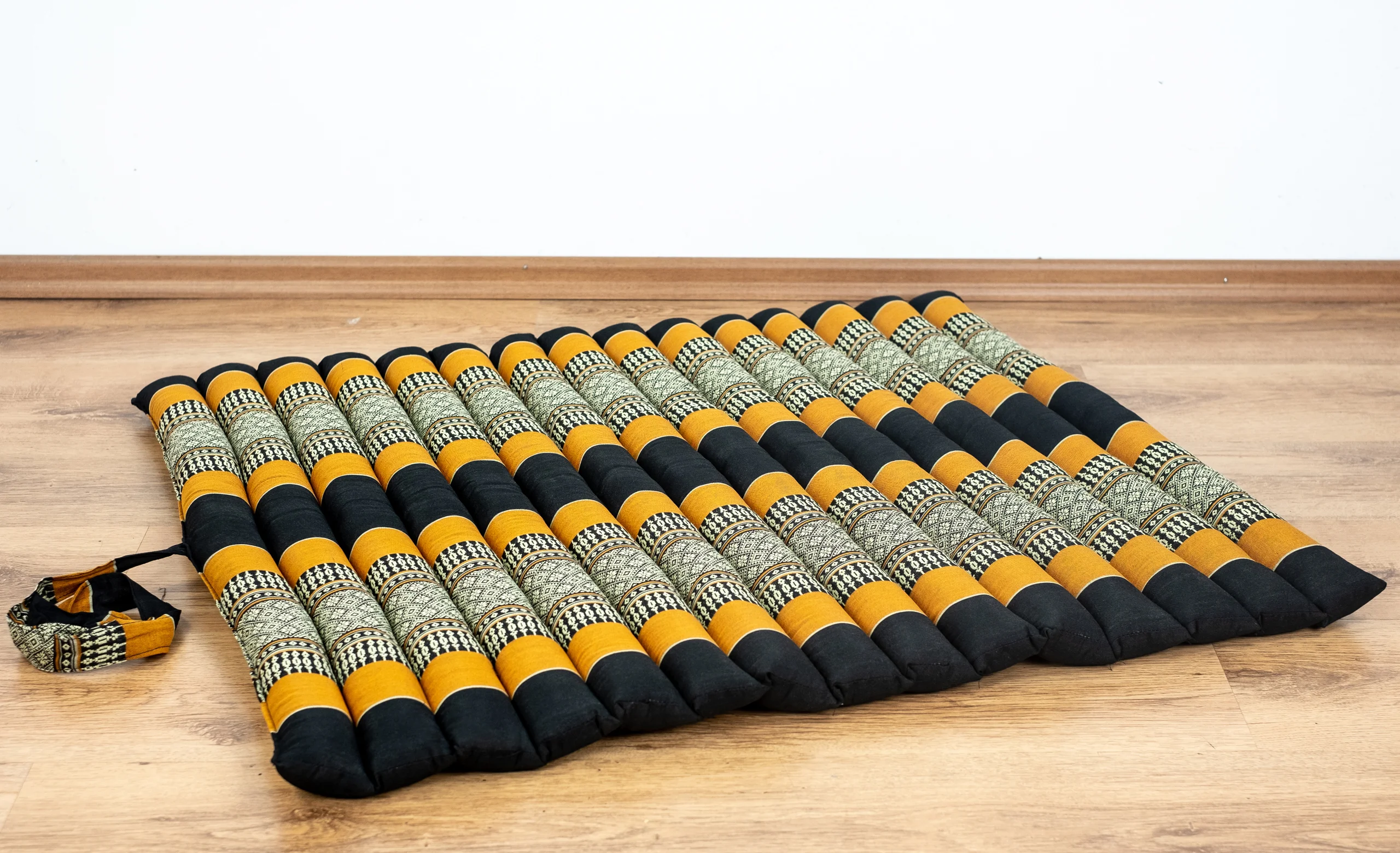 Coussin surpiqué en kapok 75 cm